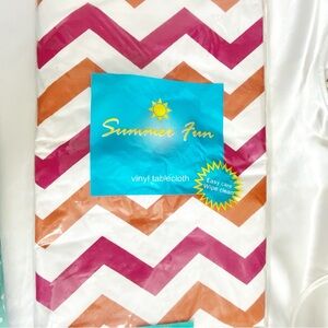 NWT Summer Fun Bold Chevron Flannel Back Heavier Vinyl Tablecloth 60” Round
